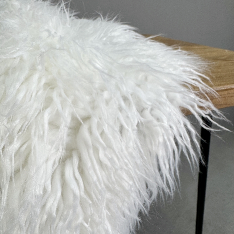 Lange pluche stof voor decorat - Art Craft Upholstery recensie en prijs